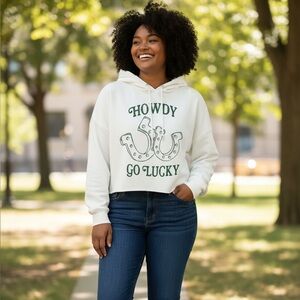New Howdy Go Lucky horseshoe cream colored hoody sweatshirt